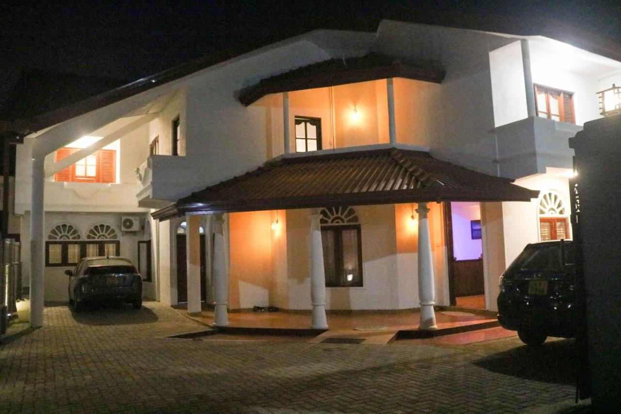 Thidasa Holiday Resort Anuradhapura Buitenkant foto