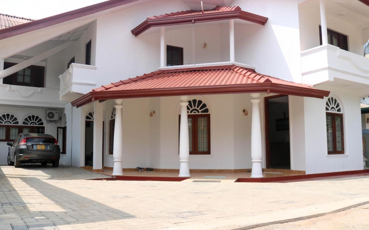 Thidasa Holiday Resort Anuradhapura Buitenkant foto