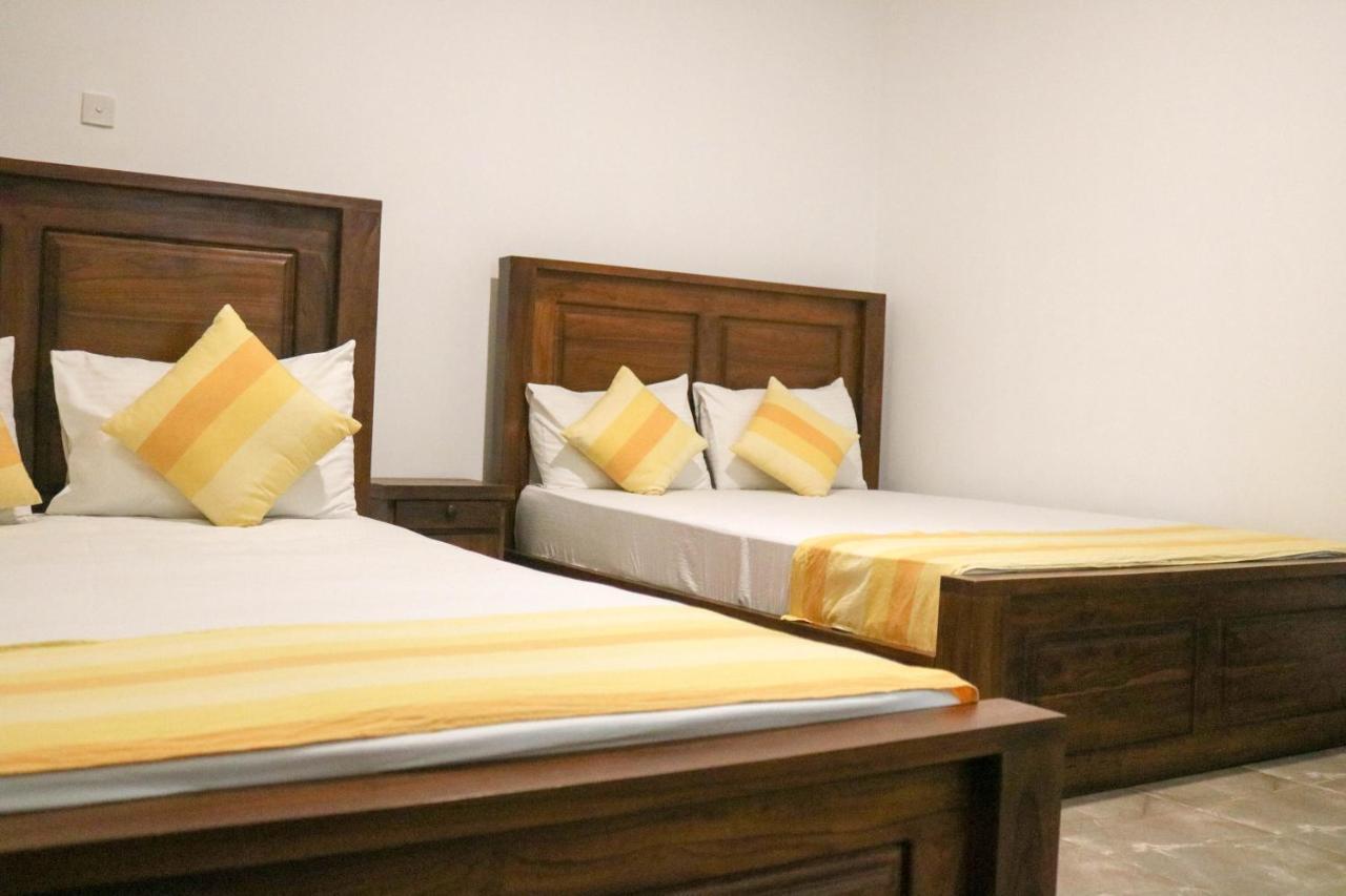 Thidasa Holiday Resort Anuradhapura Buitenkant foto