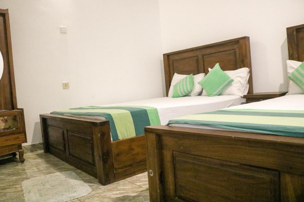 Thidasa Holiday Resort Anuradhapura Buitenkant foto