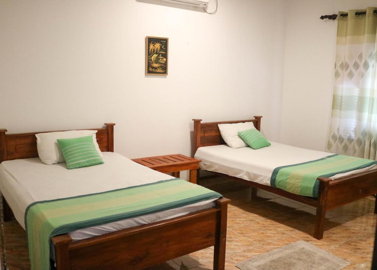 Thidasa Holiday Resort Anuradhapura Buitenkant foto